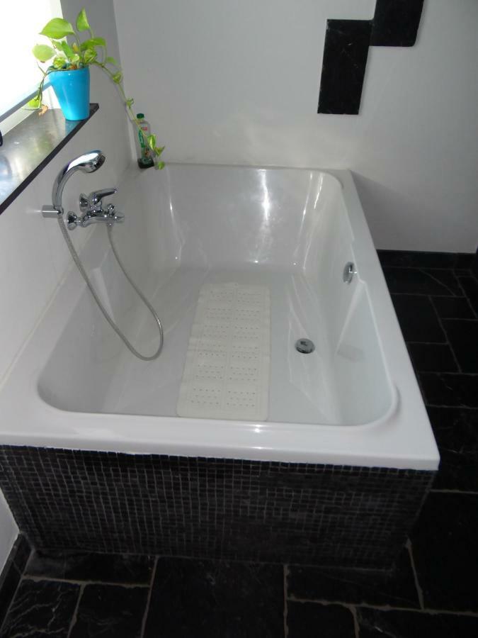 Guesthouse Rijsbergen_Zundert Dış mekan fotoğraf